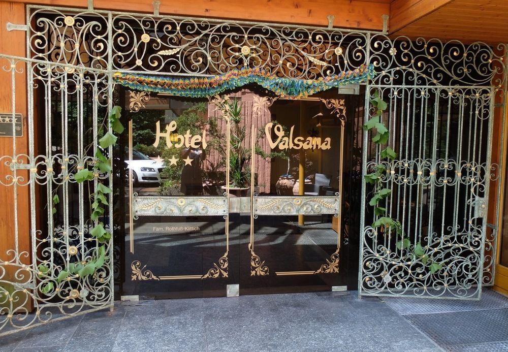 Hotel Valsana Am Kurpark Бад-Вильдбад Экстерьер фото