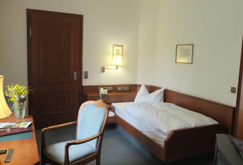 Hotel Valsana Am Kurpark Бад-Вильдбад Экстерьер фото