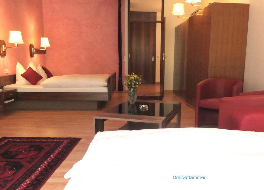 Hotel Valsana Am Kurpark Бад-Вильдбад Экстерьер фото