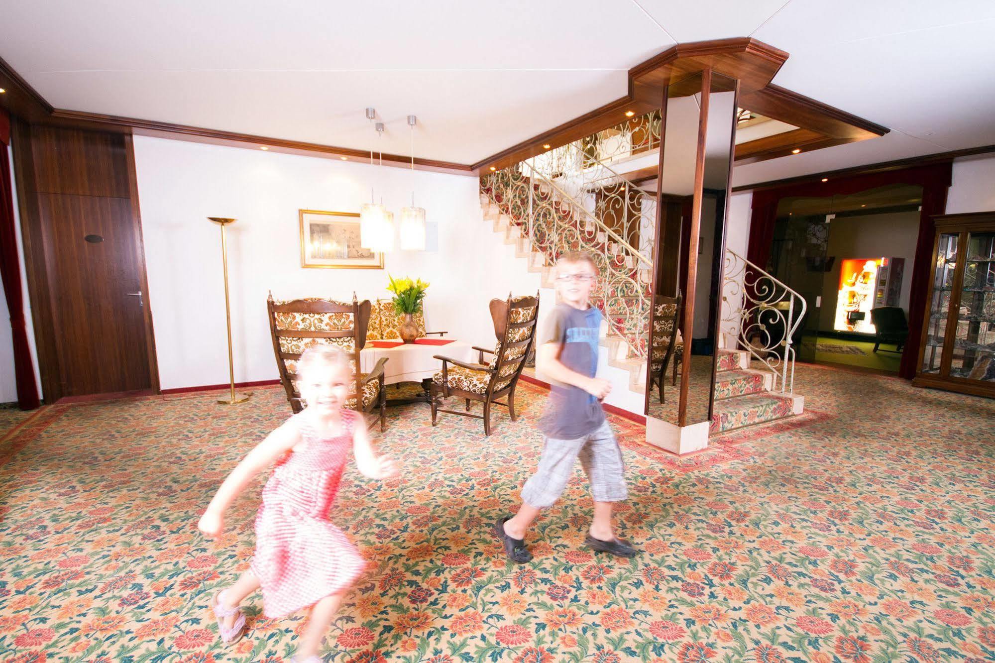 Hotel Valsana Am Kurpark Бад-Вильдбад Экстерьер фото