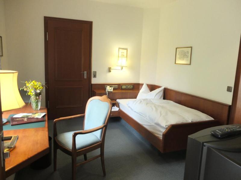 Hotel Valsana Am Kurpark Бад-Вильдбад Экстерьер фото